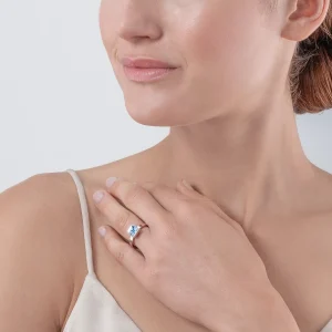 COEUR DE LION Brillanter quadratischer großer Ring Silber Hellblau- Kristallringe