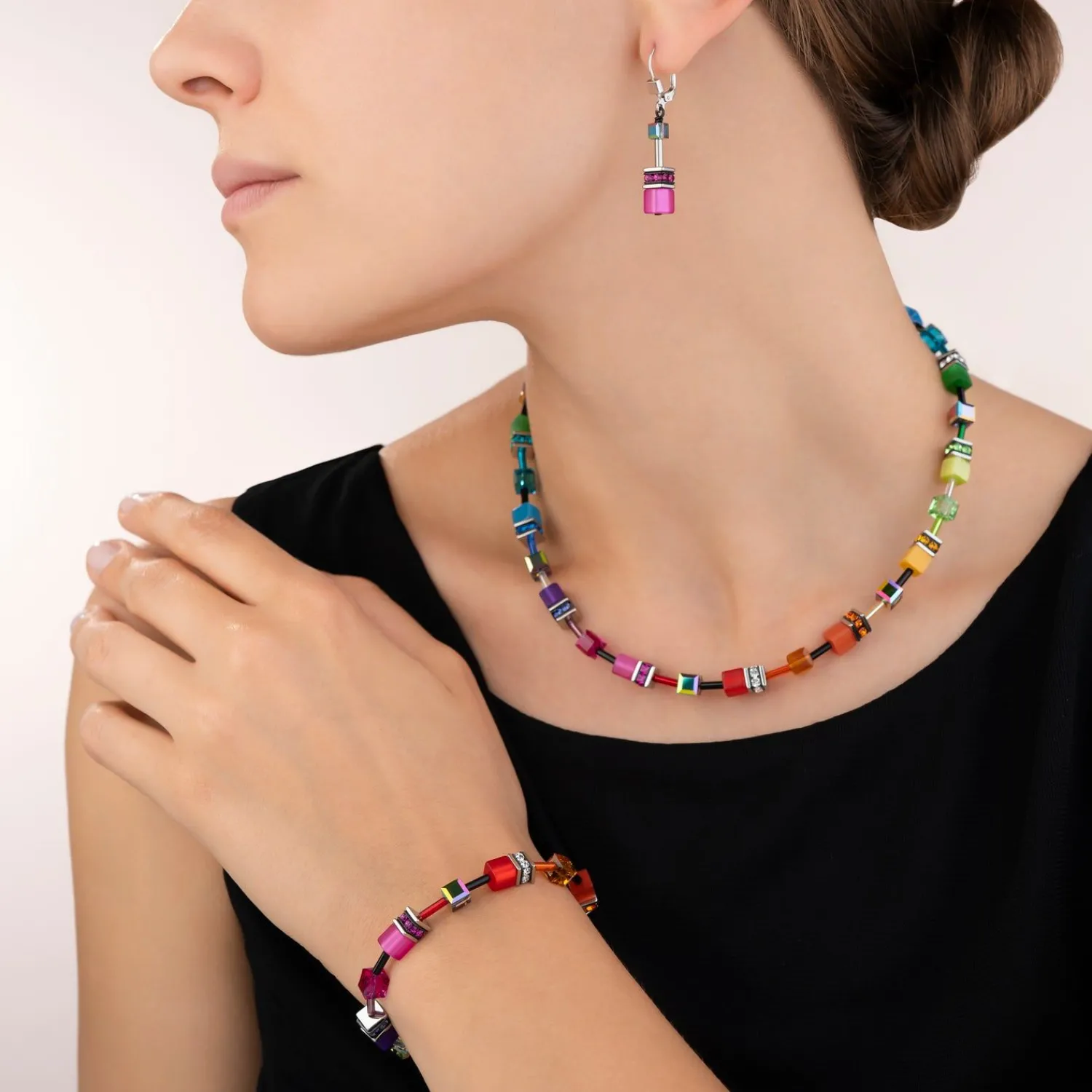 geocube_halskette_mehrfar_2-1.webp COEUR DE LION Geocube® Halskette Mehrfarbiger Regenbogen- Geocube® Mehrfarbig