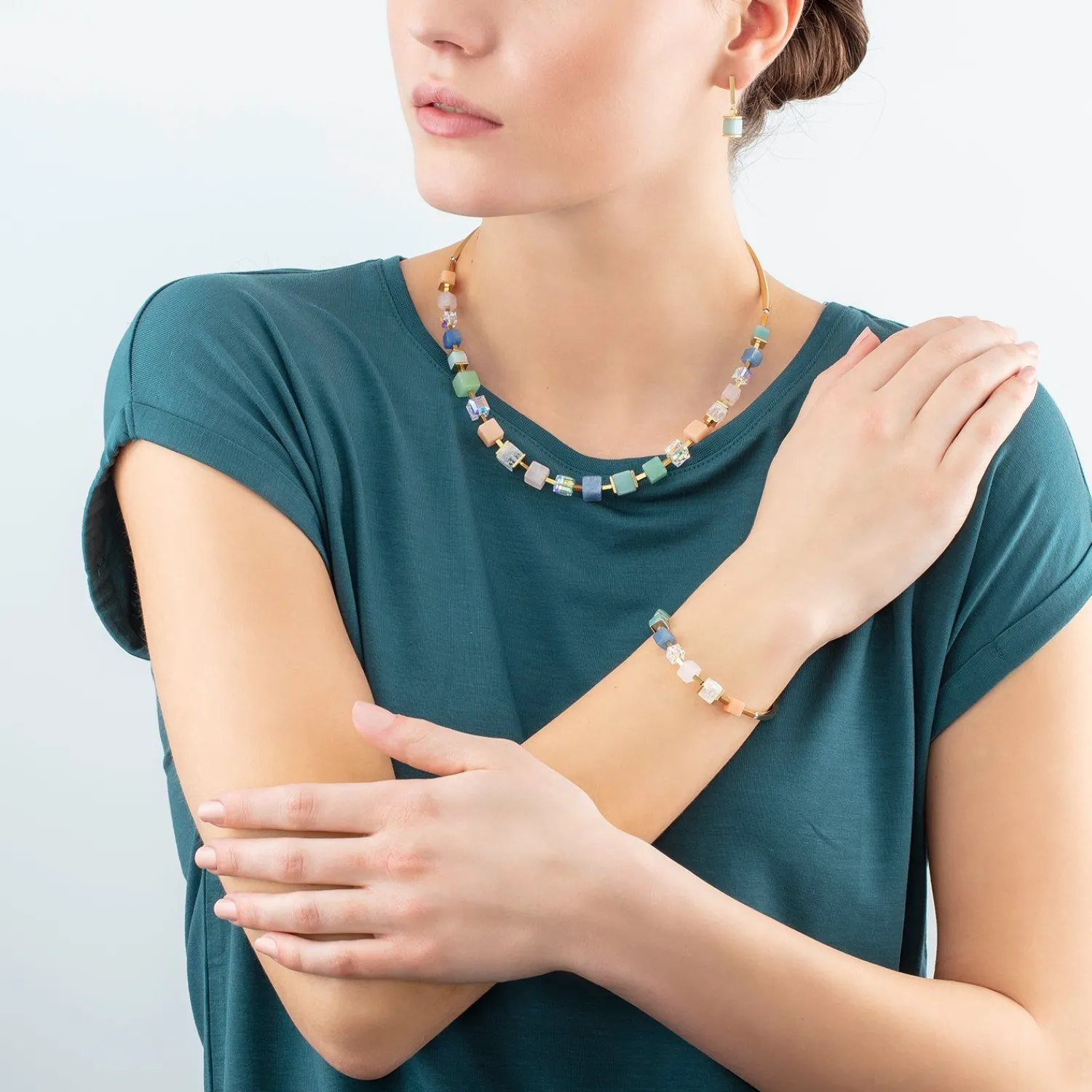 halskette_precious_statem_2-1.webp COEUR DE LION Halskette Precious Statement Cubes Mehrfarbig-Sanft- Edelsteinketten