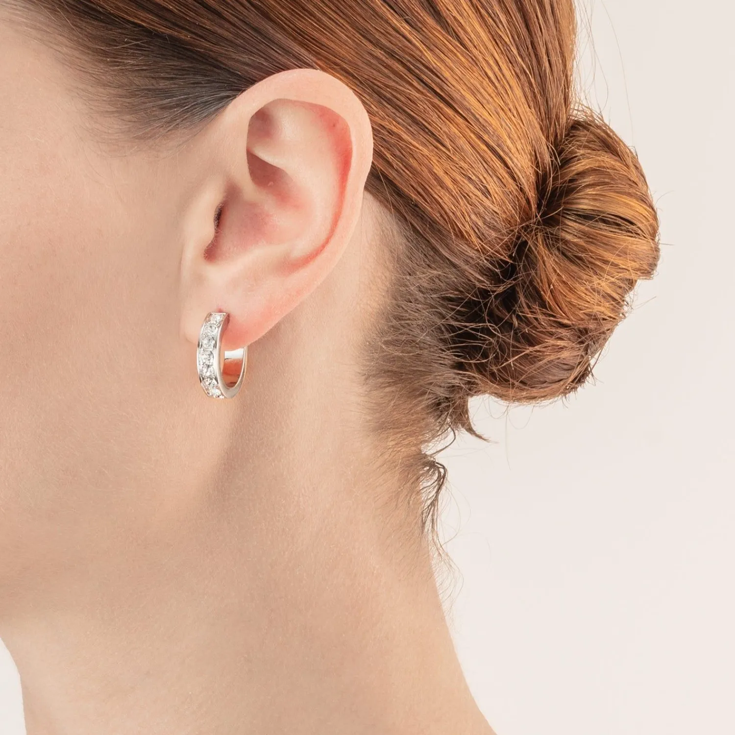 ohrringe_creolen__edelsta_2-1.webp COEUR DE LION Ohrringe Creolen 20 Edelstahl & Kristalle Silber Kristall- Coeur Essentials