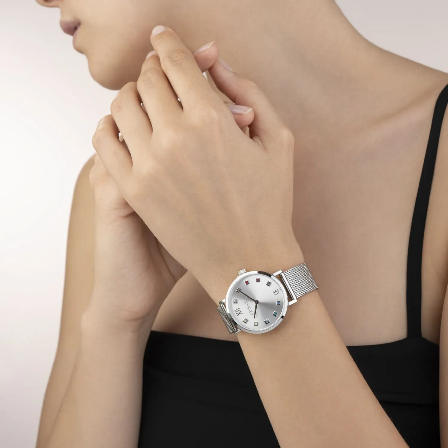 uhr_rund_silber_sunray_mi_2.webp COEUR DE LION Uhr Rund Silber Sunray Milanaise Edelstahl- Uhren